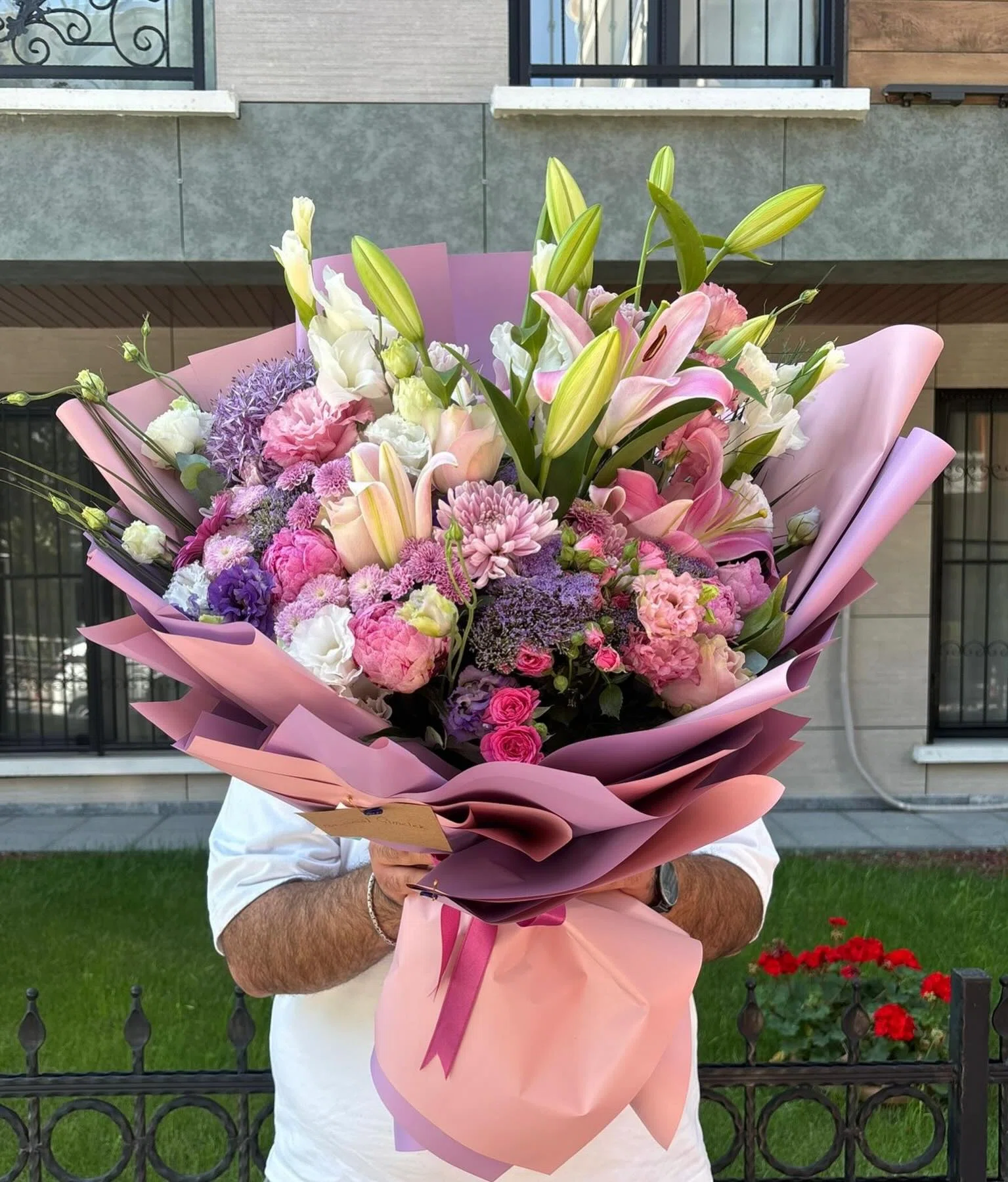 Pembe Rüya Lilyum ve Şakayık Buketi