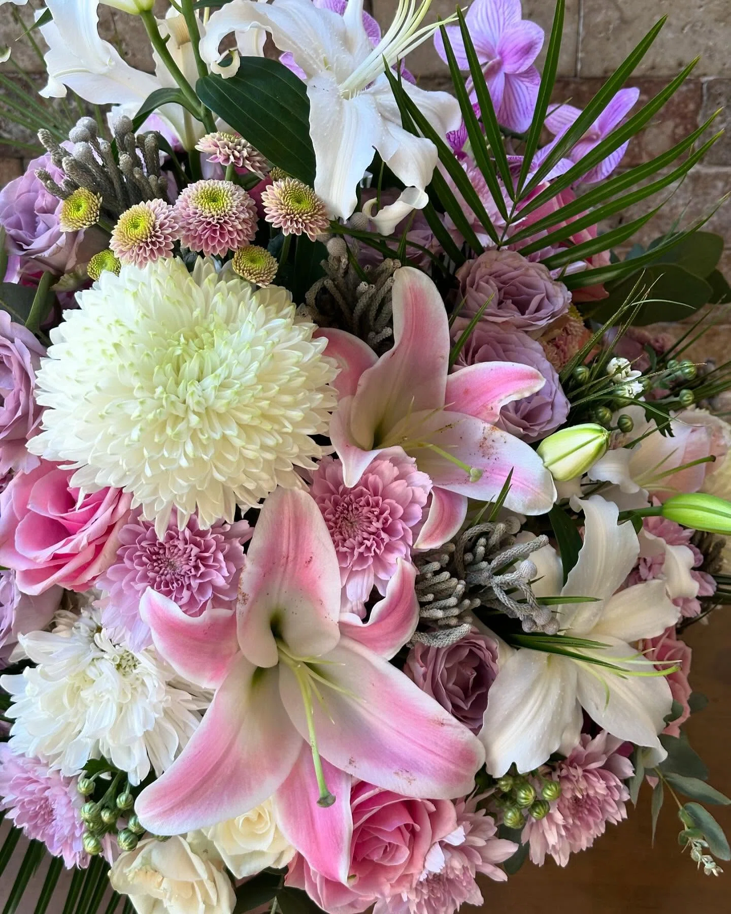 Pembe Rüya – Lilyum, Orkide ve Gül Aranjmanı