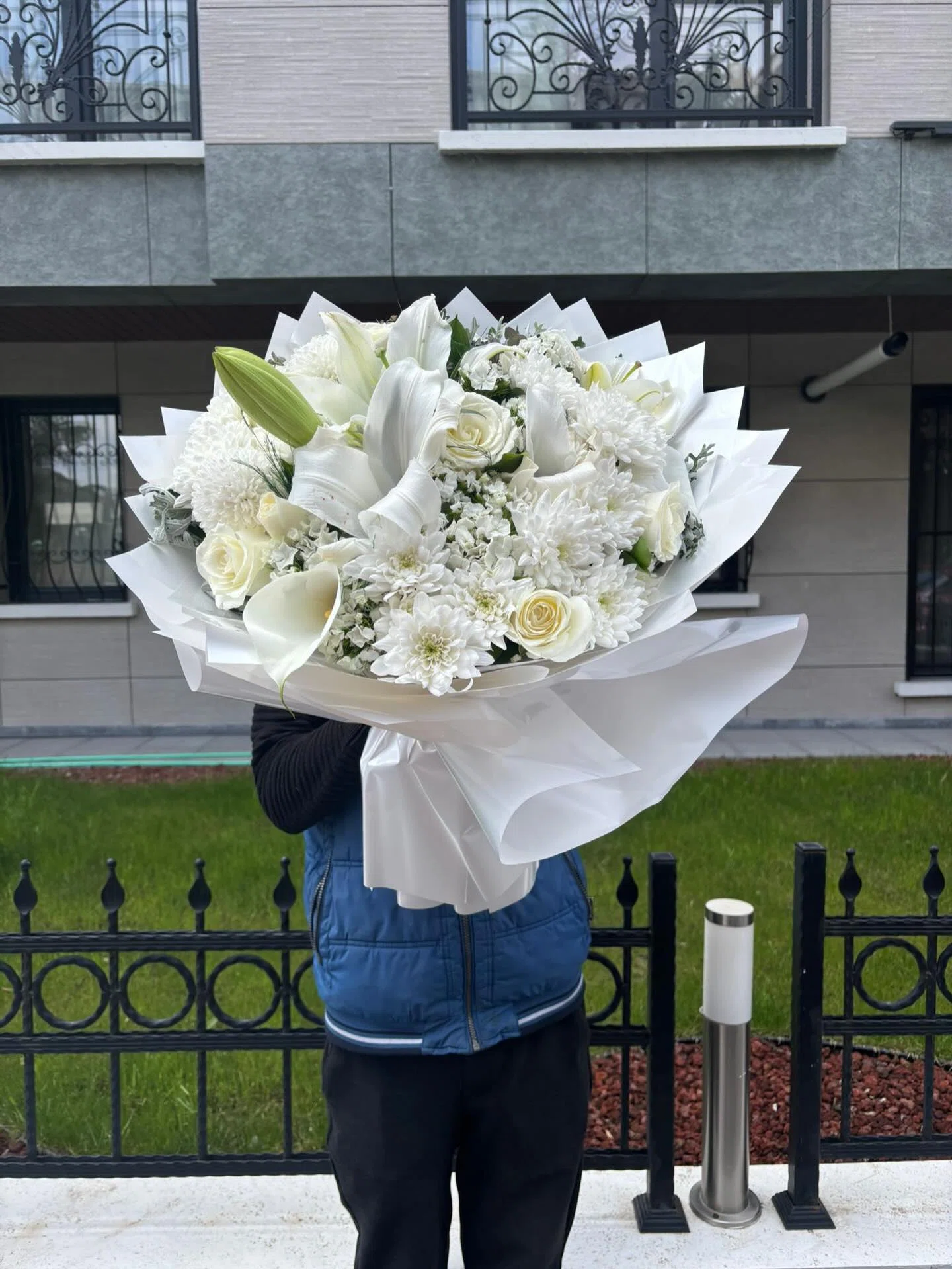 Lilyumun Gül Saf Dokunuşu Premium Buket