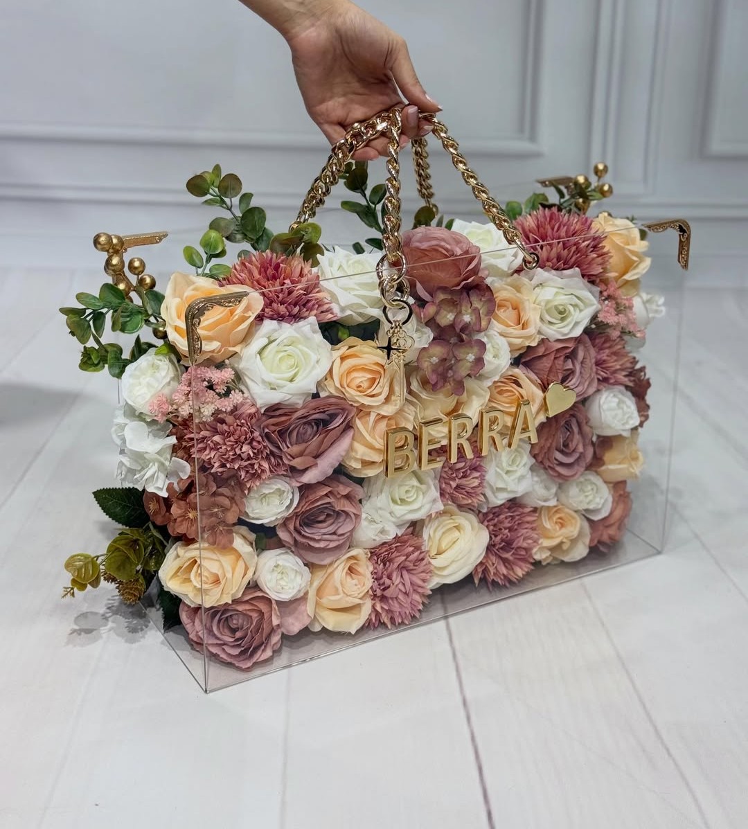 Zarif Rüya – Pastel Gül Çantalı Aranjman